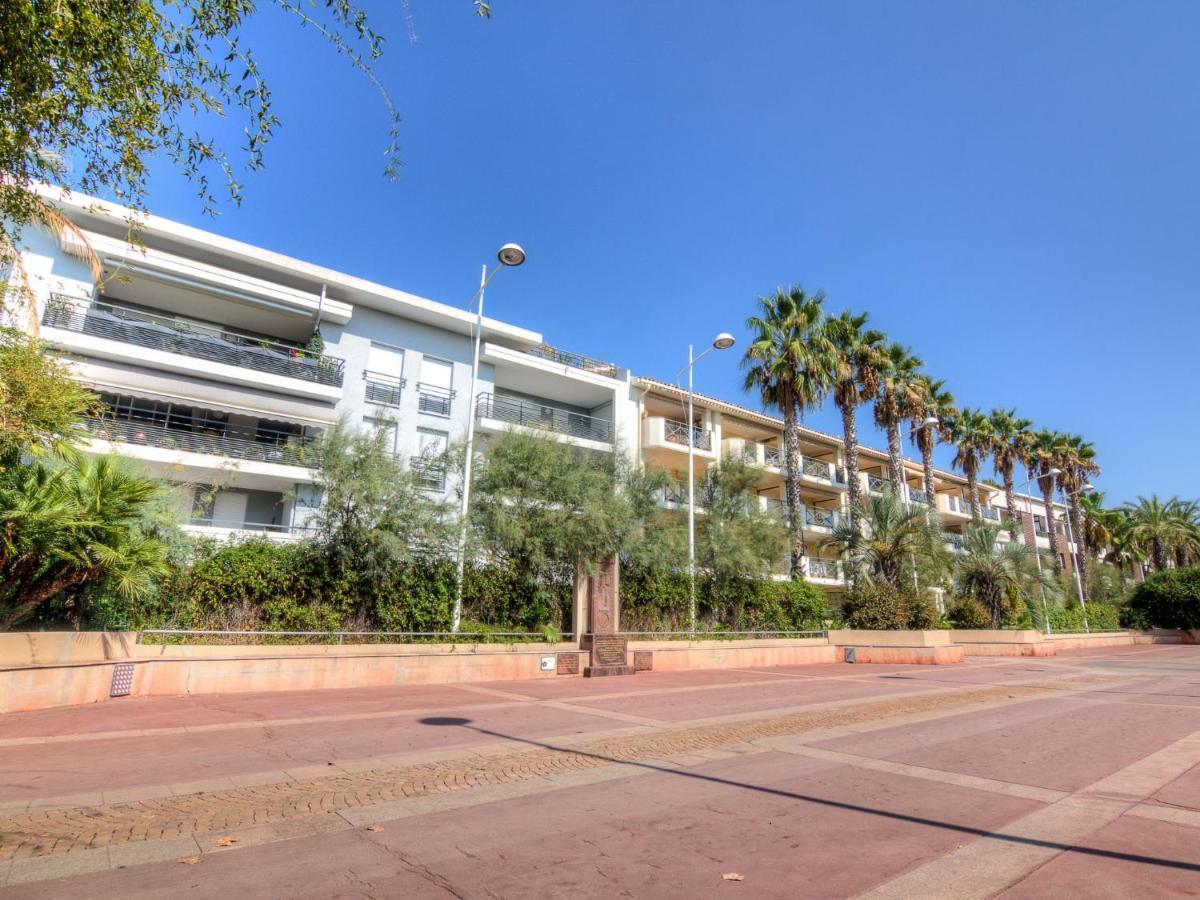 Apartment Le Magellan-2 By Interhome Saint-Raphael  Exterior photo